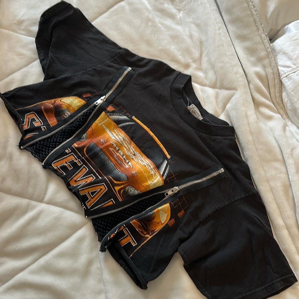 LF Furst of a Kind Cropped Tshirt